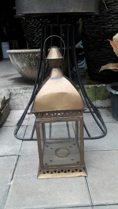 Morocco Lamp brass Item Code MRL18W size high 51 cm. wide 21 cm.square 18 x 21 cm.