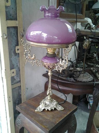 Brass table lamp Item code BTL02AA size lamp shade 11'' high 62 cm.