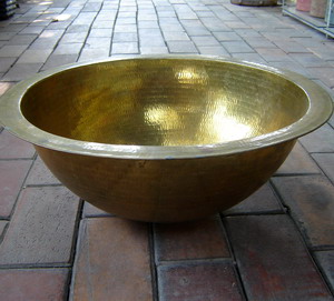Brass sink code BS.001G size D: 40 cm.high 15cm.