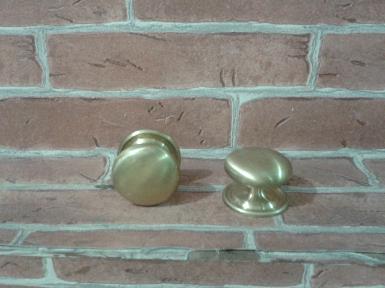 Brass Handle code N.053F size wide 33 mm.high 25 mm.