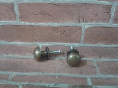 Brass Handle Item code N.009 size wide 19 mm. long 20 mm.