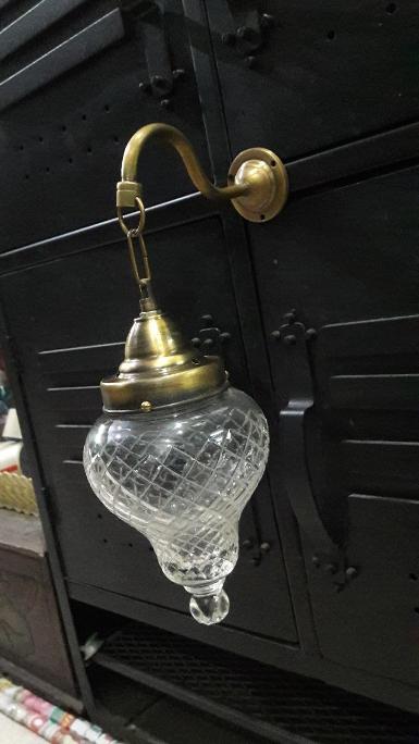 Brass wall lamp item code BWS18A size 
