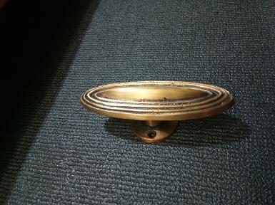 Brass handle Item Code W.064HT size long 108 mm.wide 32 mm.high 25 mm.base 37 mm.