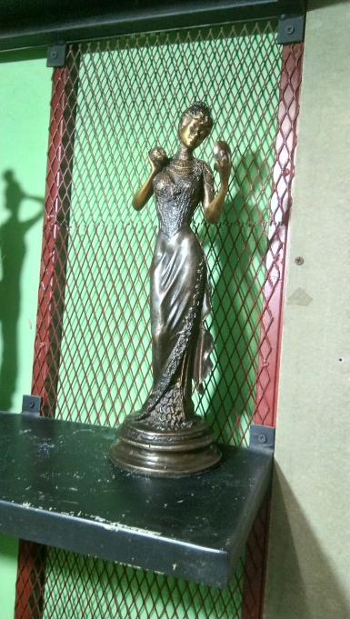 Brass statue Lady fashion Item Code LADY S18A size high 305 mm. base 105 mm.