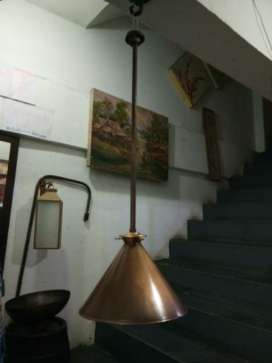 ฺBrass hanging lamp Item Code HGL.10Z size shade 230 x 180 mm.วัดเฉียง longยาวรวมแป้น 66 cm.