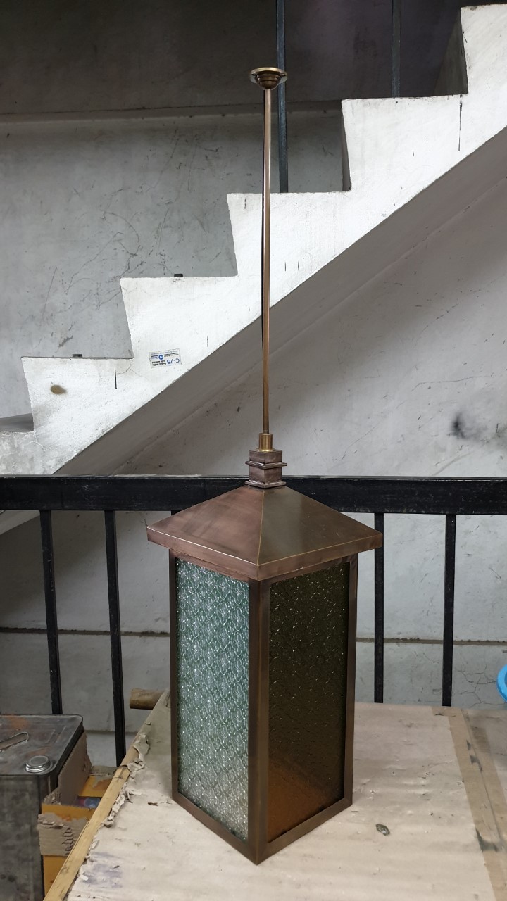 Hanging Lamp brass with glass tem Code. HGLCL18 size wide 22x22 Top 26x26 cm high 50cm not include 