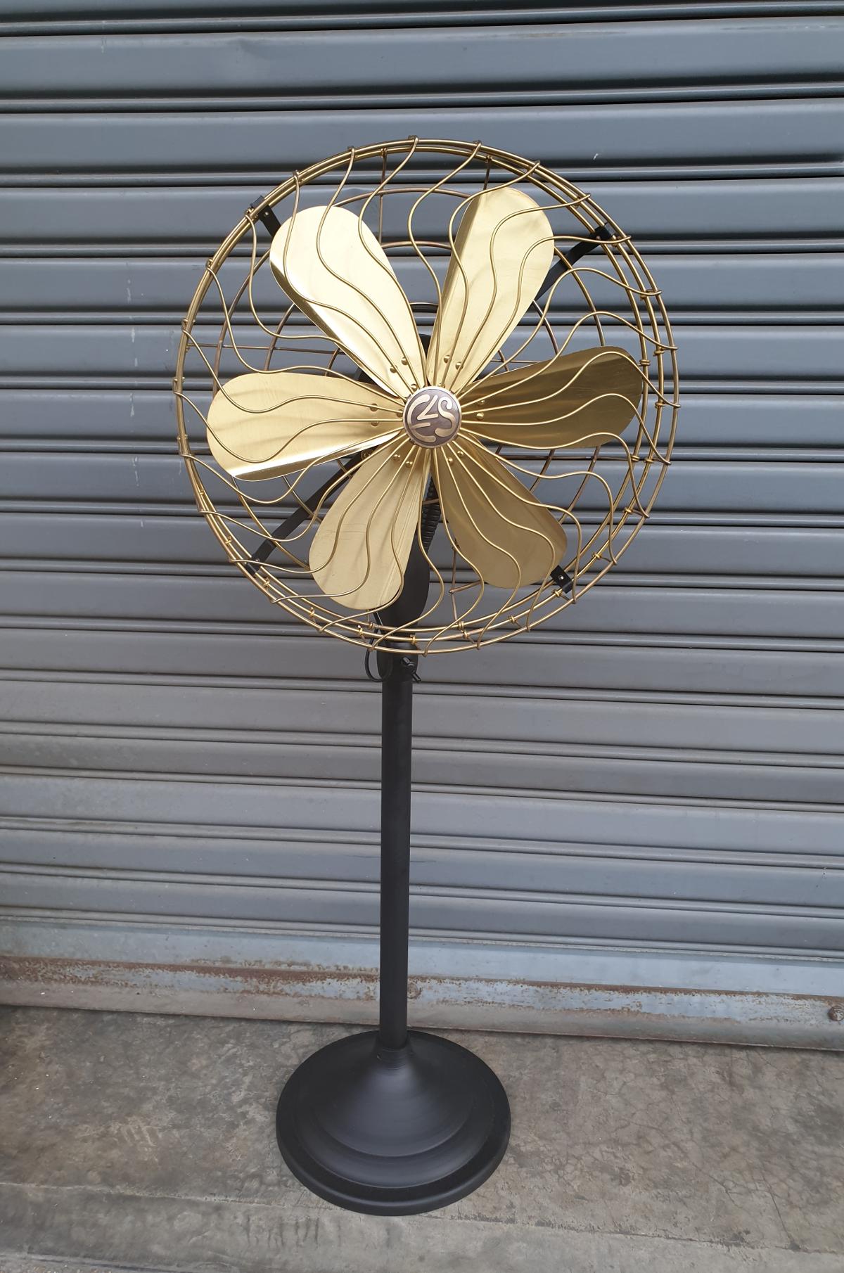 Brass fan we made to order and made to design. Item code BF16T+