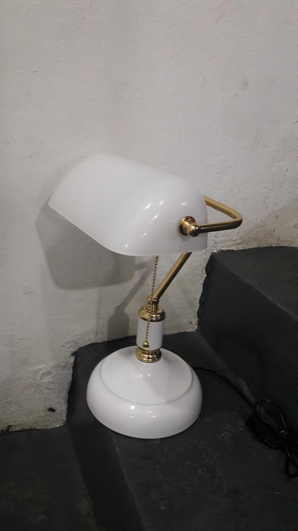Desk lamp Item Code DLW18 size high 370 mm.base 180 mm.