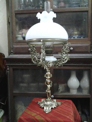 Brass Table lamp Item code BTL001AA size lamp shade 11'' high 62 cm.