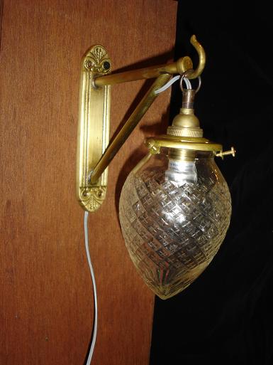 Brass wall lamp item code BWL18T size glass 3.5'' pipe 9 mm. Glass