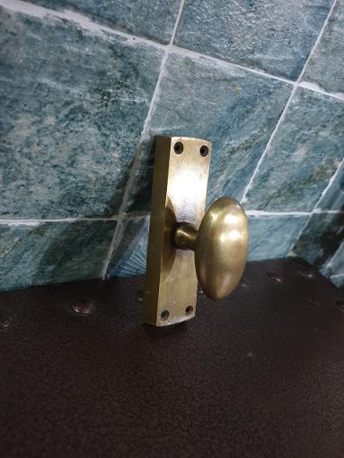 Oval Brass door lock Item Code OVAL062 size oval 62 x 34 mm base 37 x 122 mm H total 56