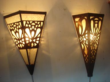 Morocco wall lamp brass with caving Item Code WL49I size high 25 cm..