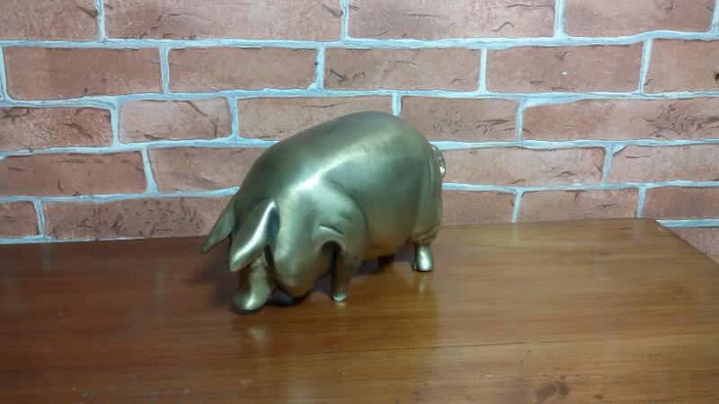 Pig fat statue brass