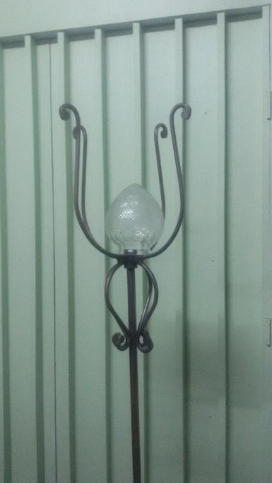 Brass Floor Lamp Item Code MPFL18C size long 170 cm. pipe 1''