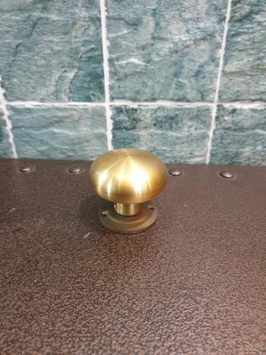 Brass pull handle full brass Item code NMR56 size wide 56 mm Thickness 27 mm. high 55 mm.