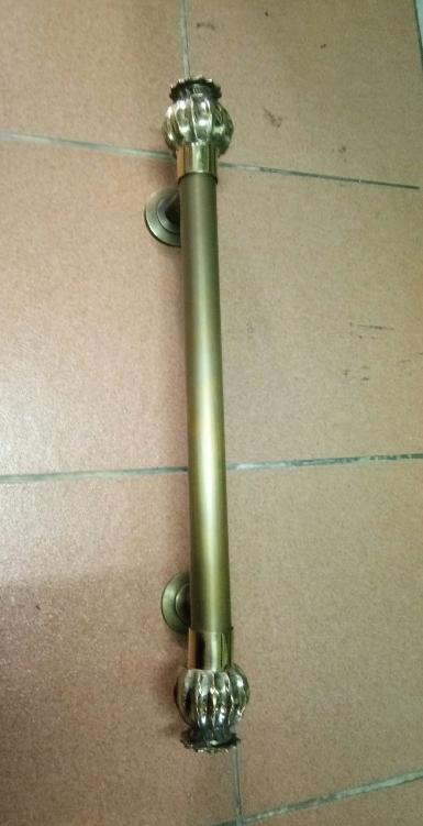 Brass Door Handle Item Code ACMR.018F size long 1000 mm.pipe 32 mm. head D: 62 mm.