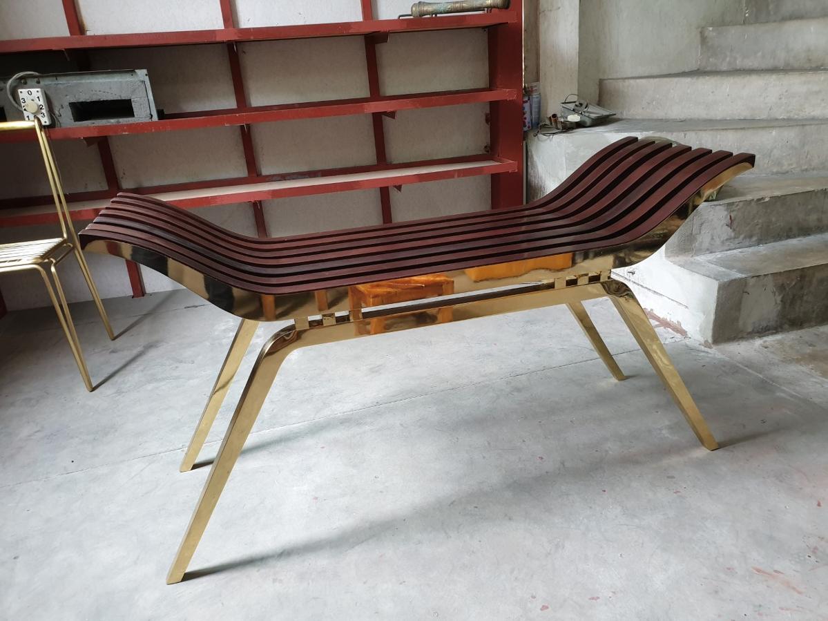 Bench brass with teak wood Item Code STBT18 size long 1300 mm wide 450 mm high 500 mm. leg is full b